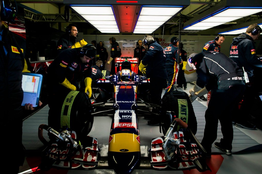 (c) Toro Rosso