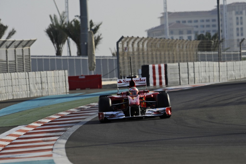 TEST ABU DHABI F1_2010