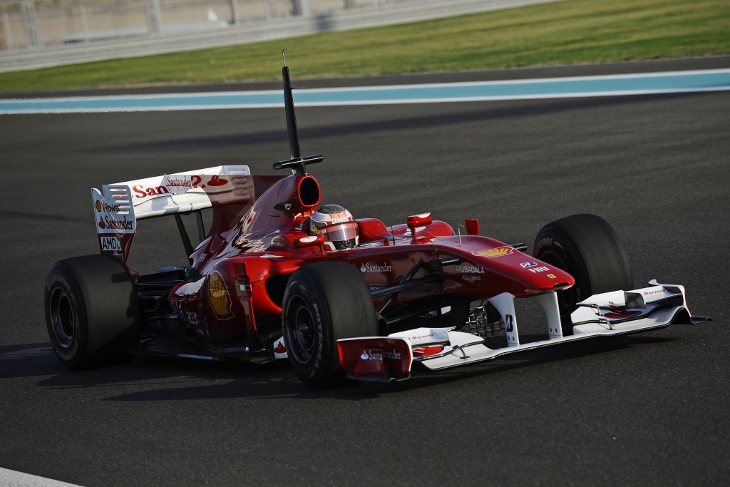 TEST ABU DHABI F1_2010