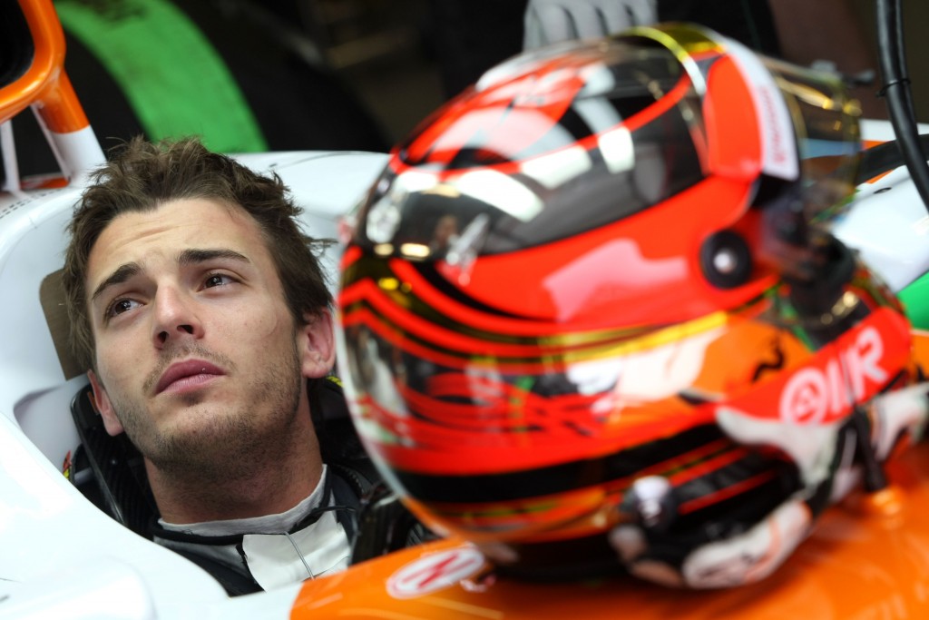 Motor Racing – Formula One World Championship – F1 Testing – Day 2 – Magny Cours – France